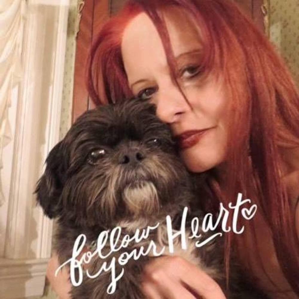 Meet your Posher, Joannie